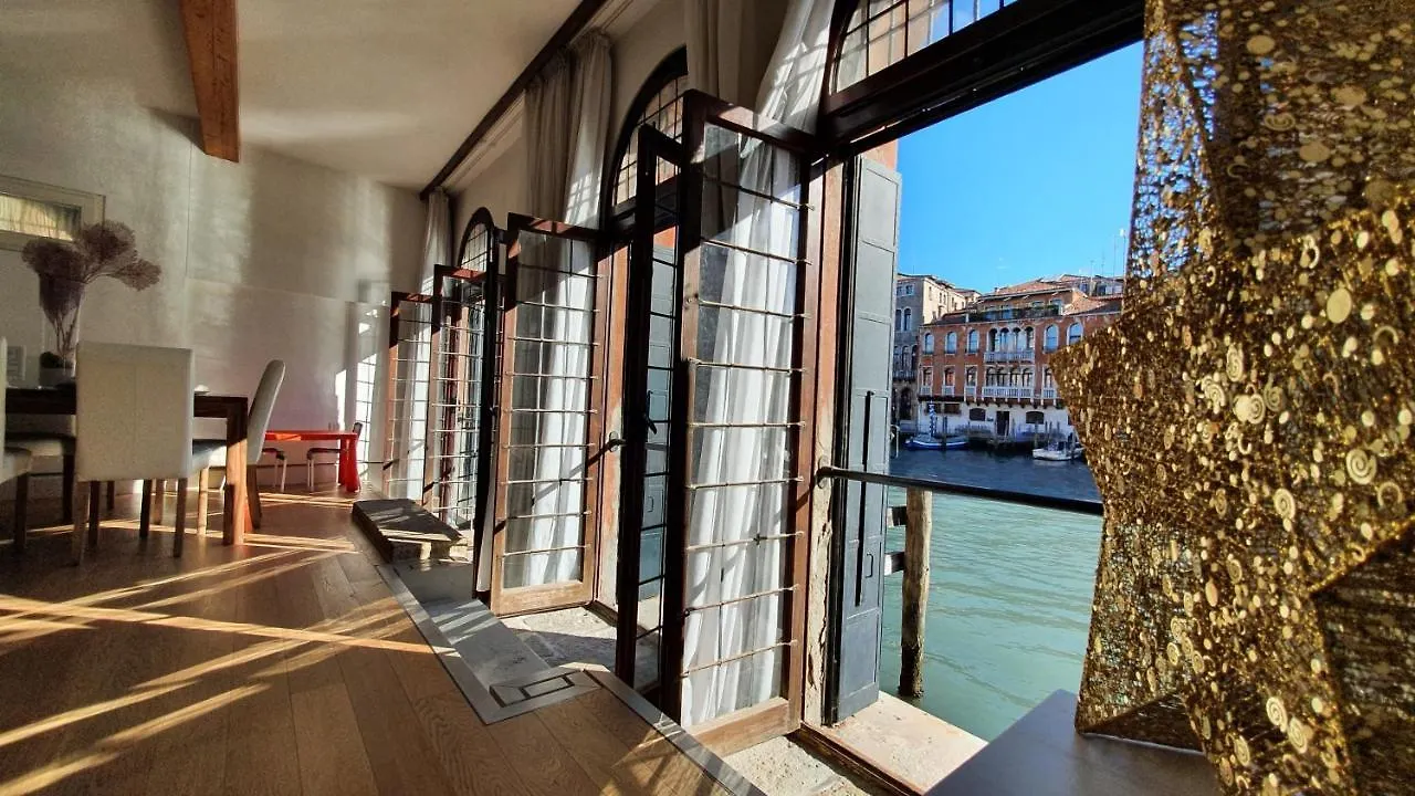 Apartment Wellvenice Grand Canal